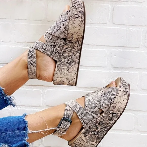 Amuse society matisse runaway platform outlet